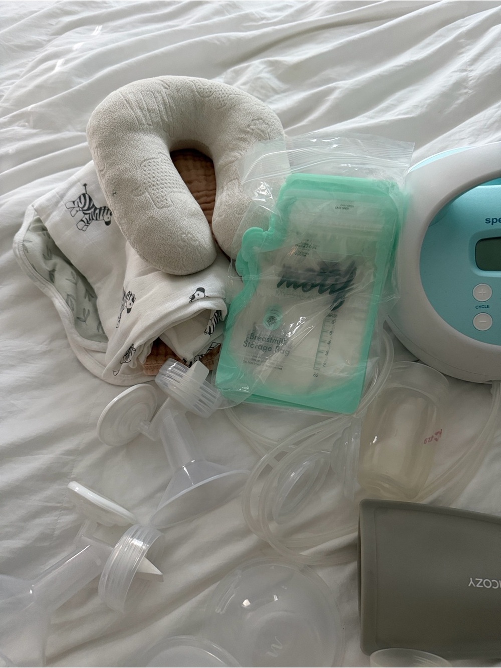 Baby Bundle - Picture 2 of 2